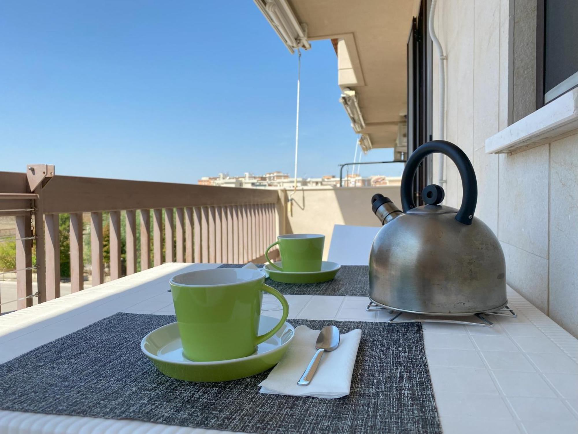 F&G 71100 - - Colazione Inclusa - Box Auto Privato Su Richiesta Foggia Buitenkant foto